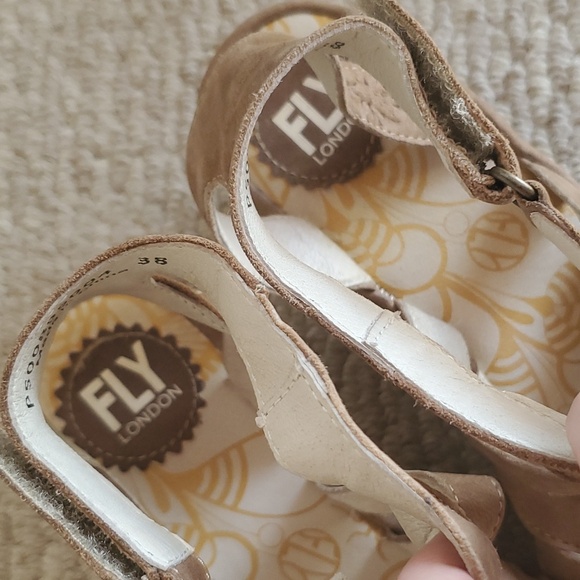 Fly London wedge sandals size 38 - Picture 3 of 6